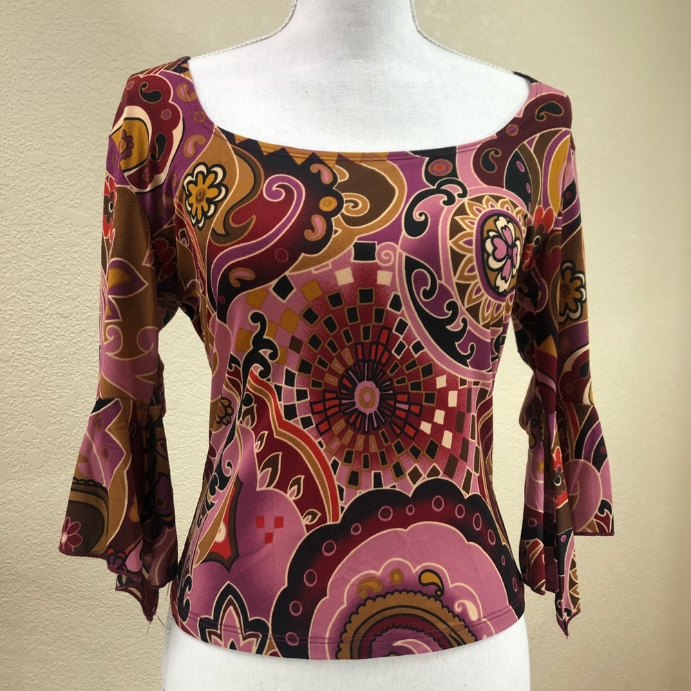 M.K.M DESIGNS Artsy Blouse w/Belle Sleeves
